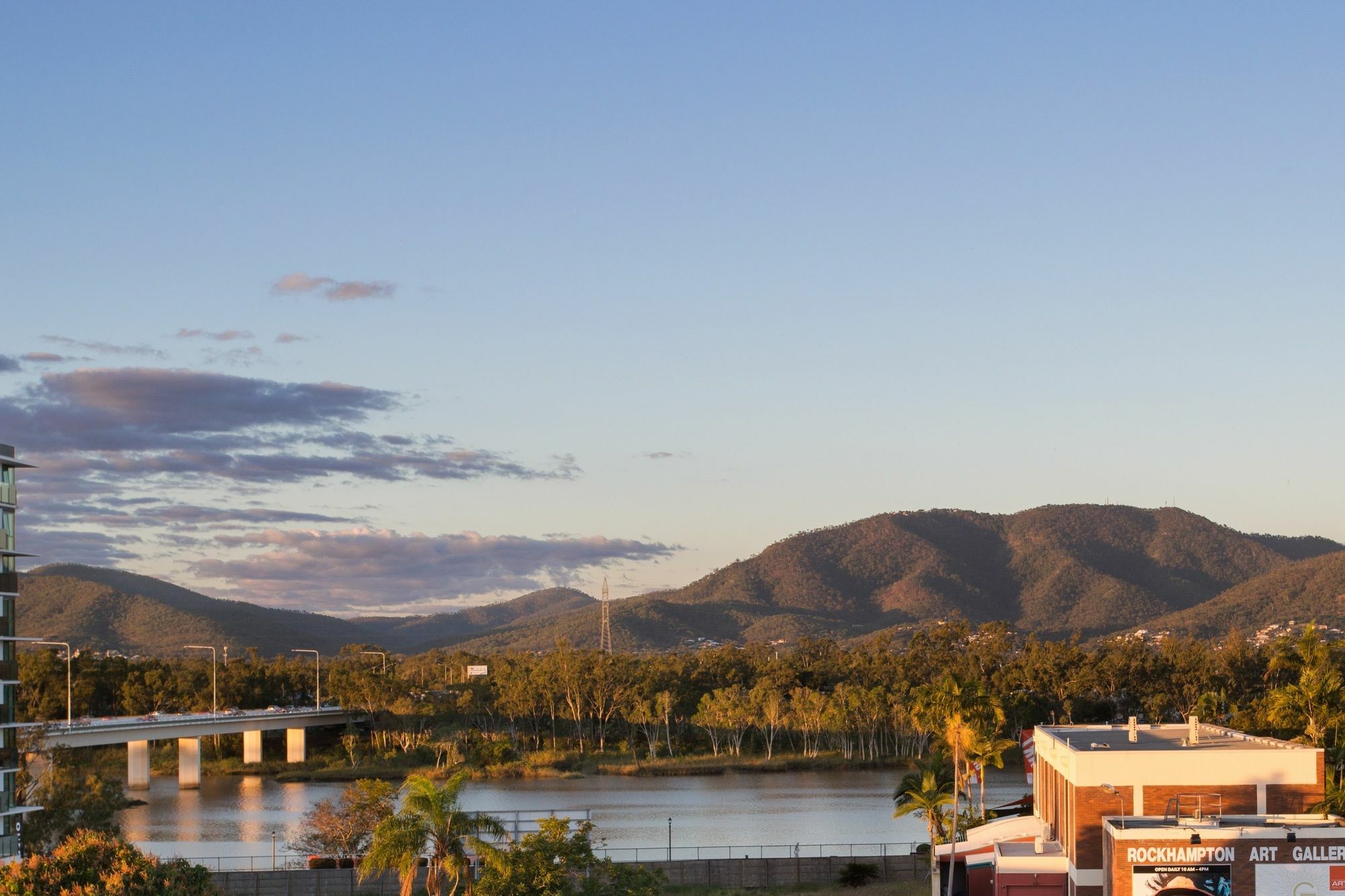 Cbd Executive Apartments Rockhampton Exterior photo